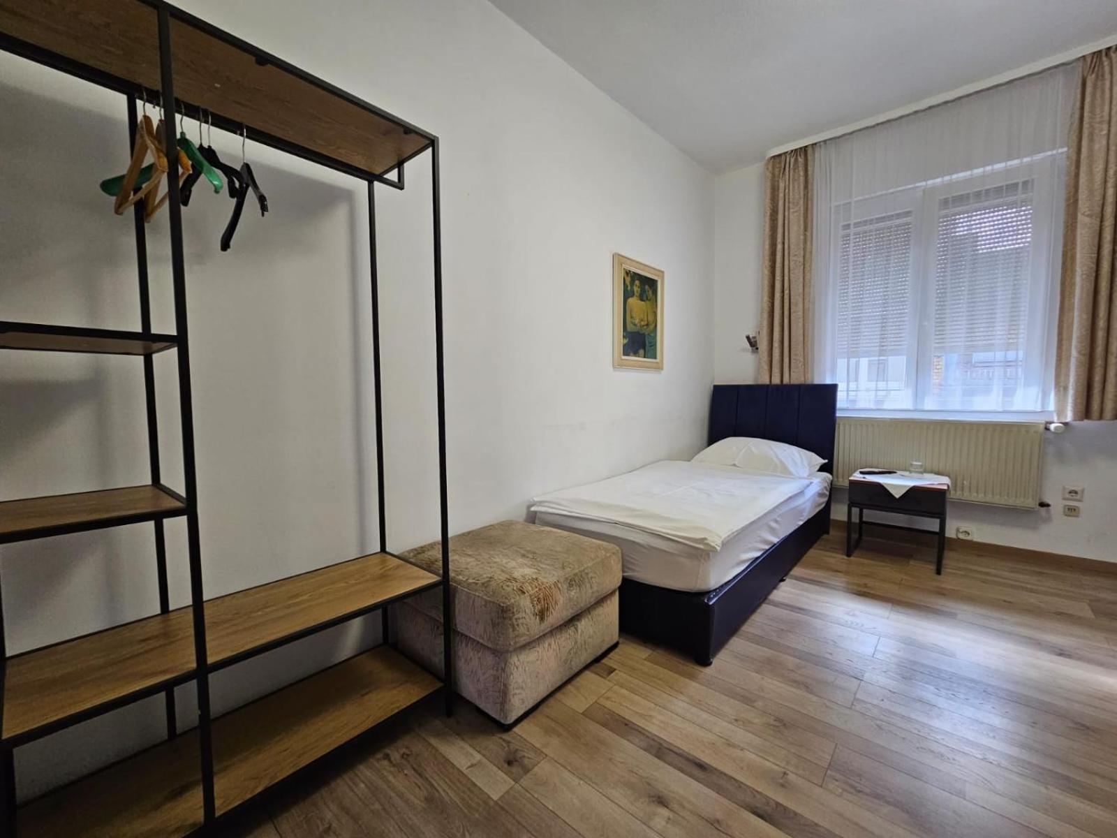 Hotel Haus Isenburg نيو ايسنبرغ المظهر الخارجي الصورة